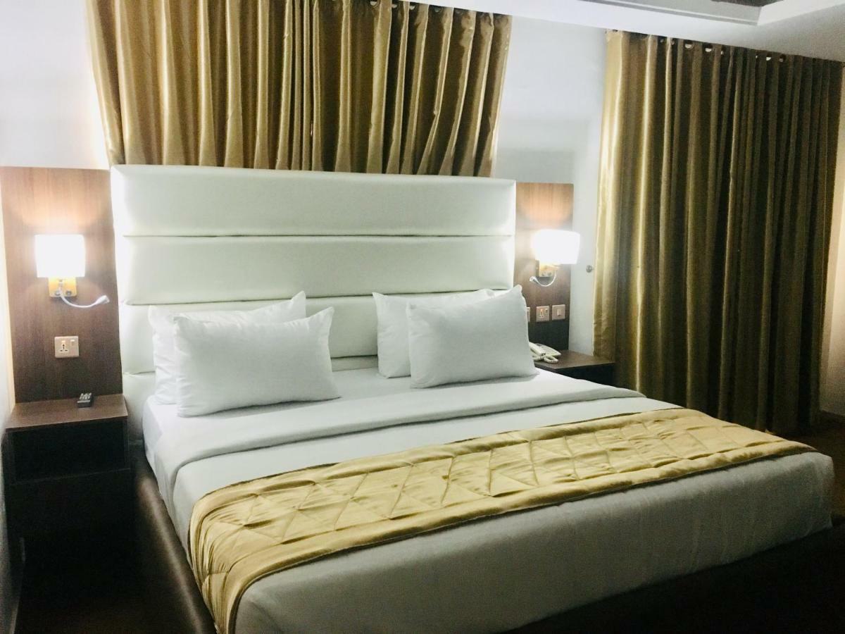 Luxevilla 42 Lekki Kültér fotó